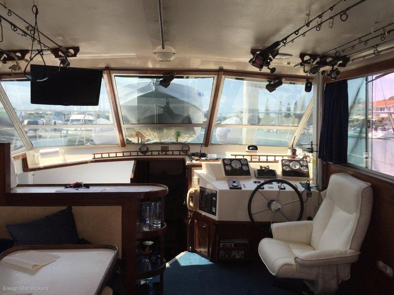 Mariner 38 Flybridge