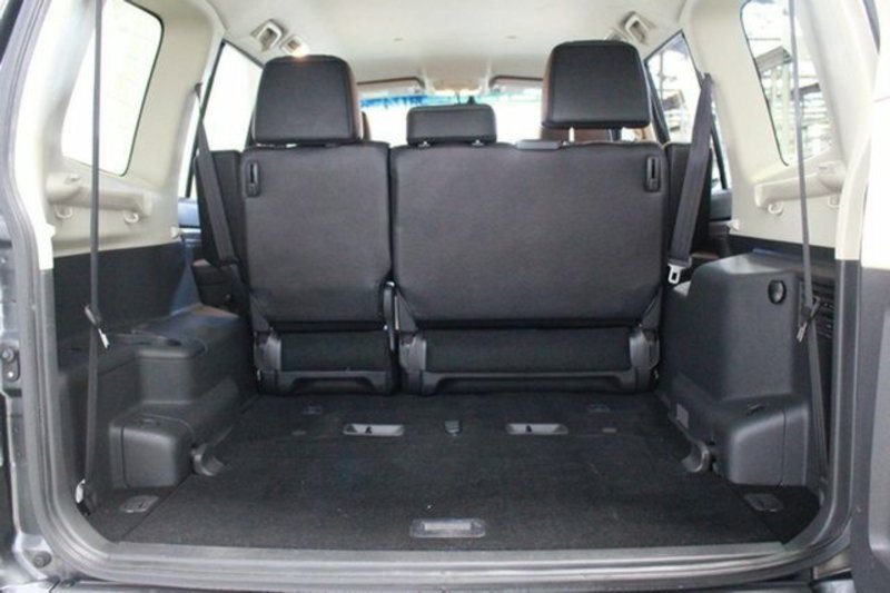 2013 MITSUBISHI PAJERO VR-X LWB (4x4) NW MY13