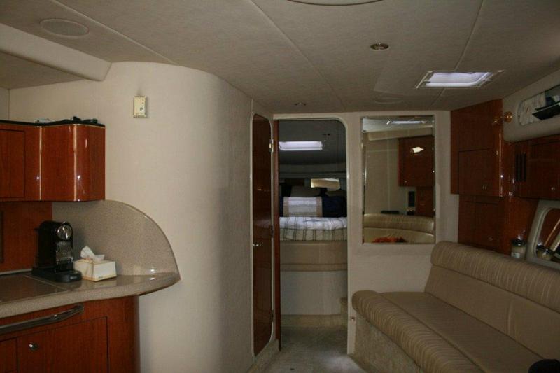 Sea Ray 410 Sundancer
