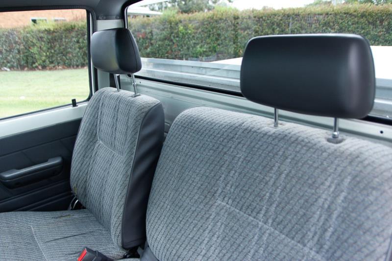 1996 TOYOTA HILUX RN85R