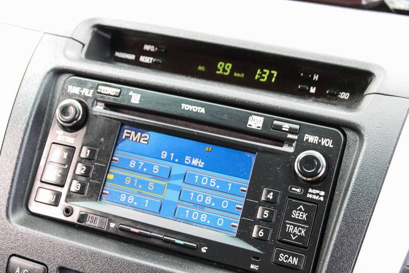 2009 TOYOTA HILUX SR5 (4x4) KUN26R 09 UPGRADE
