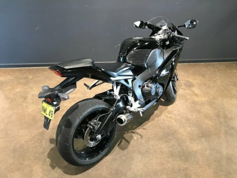 2009 HONDA CBR1000RR (fireblade)