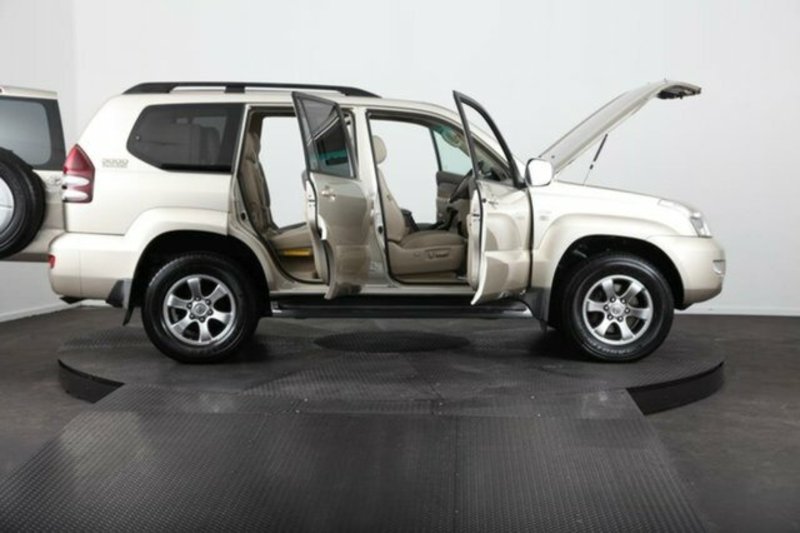 2007 TOYOTA LANDCRUISER PRADO GRANDE (4x4) KDJ120R MY07