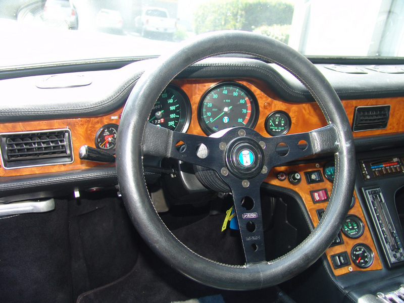 1986 DE TOMASO PANTERA GT5