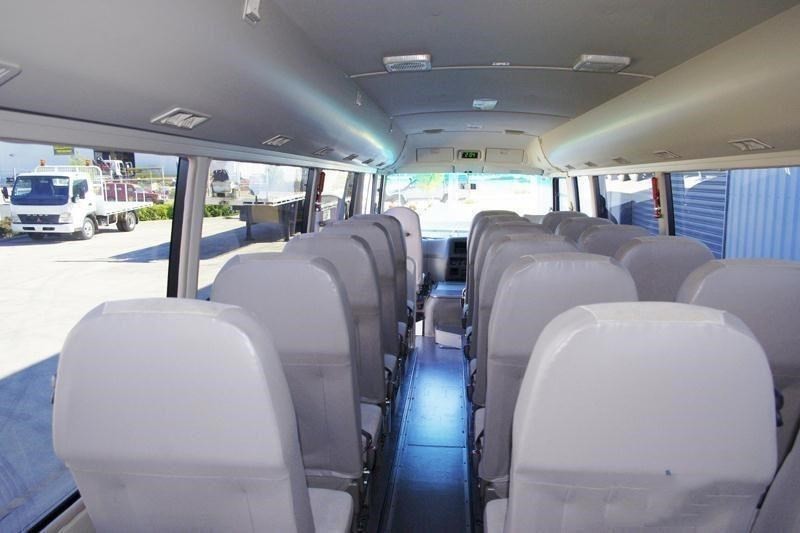 2016 FUSO Rosa Rosa Bus