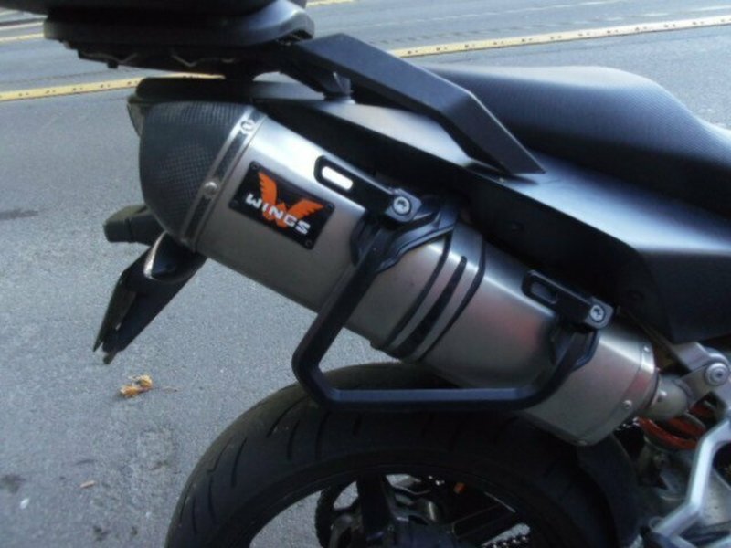2009 KTM 990 SUPERMOTO T