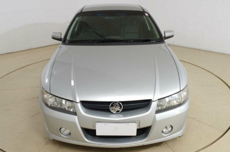2004 HOLDEN COMMODORE SV6 VZ