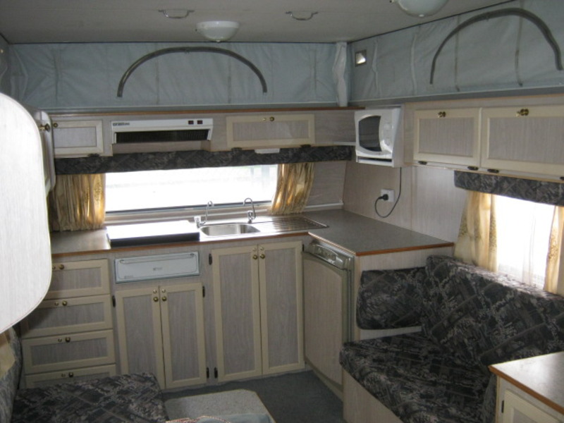 2003 CUSTOM STAR SEEKER MKII 18