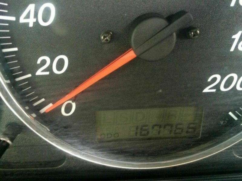 2004 MAZDA MPV LW10J2
