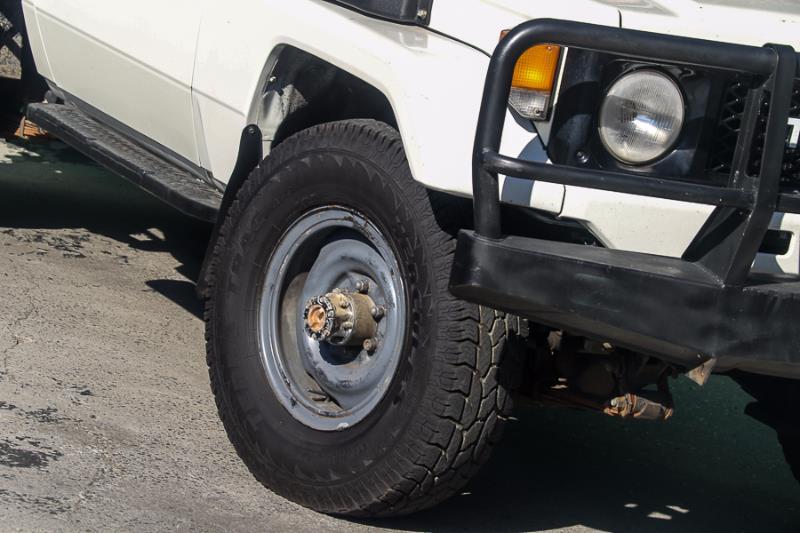 1986 TOYOTA LANDCRUISER HJ75