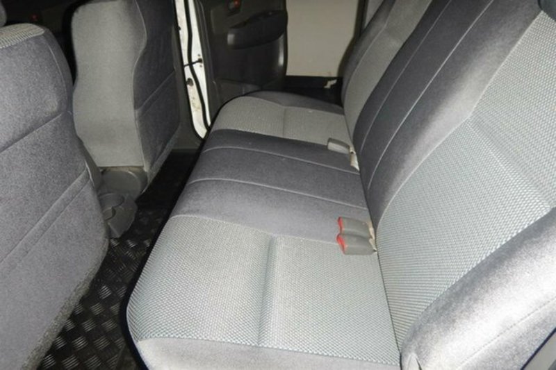 2012 TOYOTA HILUX SR (4x4) KUN26R MY12