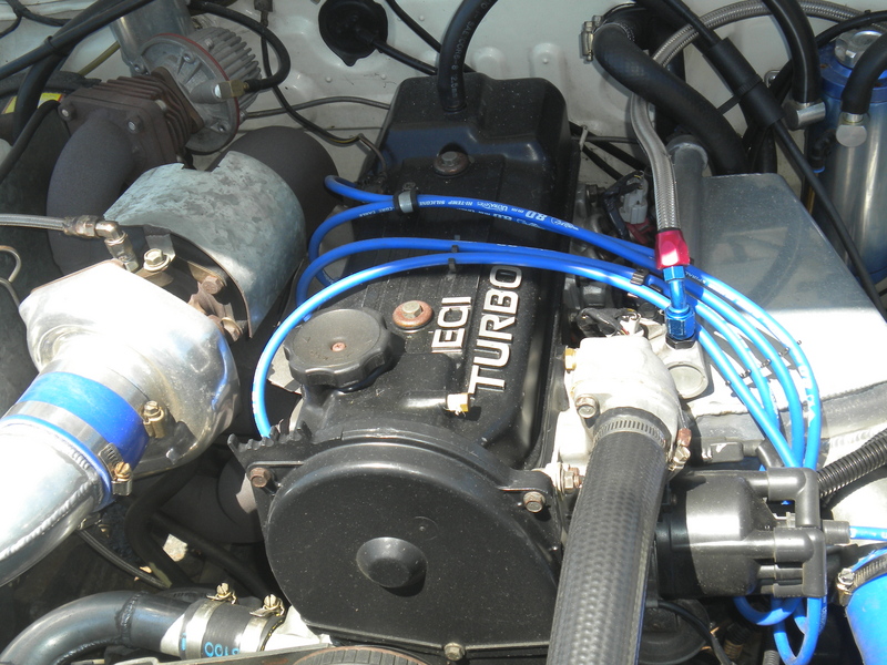 1982 MITSUBISHI L200 EXPRESS 1000KG 2.25M