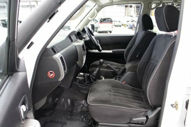2006 NISSAN PATROL ST-S (4x4) GU IV