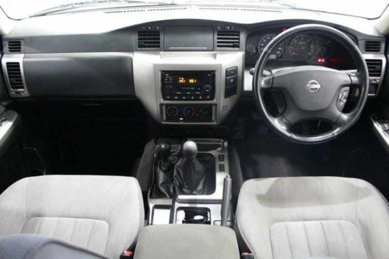 2006 NISSAN PATROL ST (4x4) GU IV