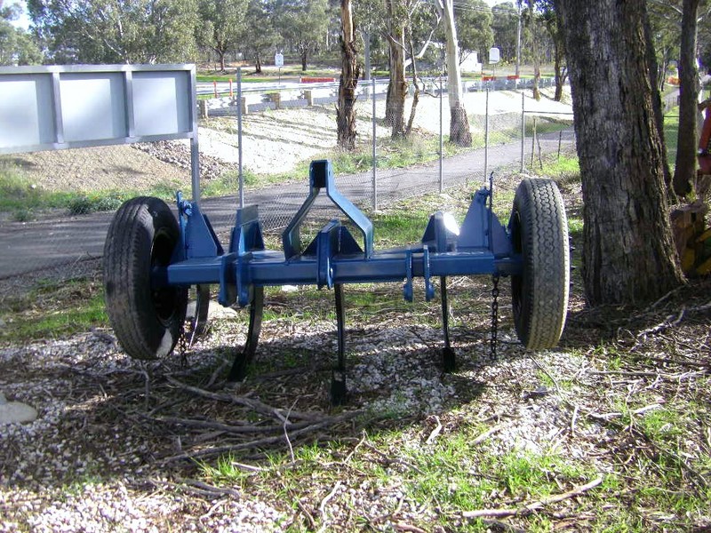 5 TYNE HEAVY DUTY RIPPER