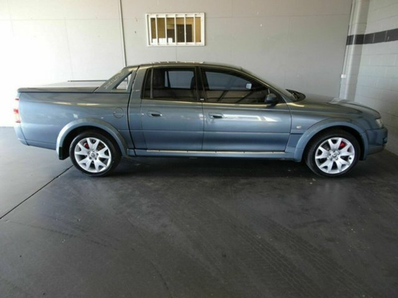 2005 HSV AVALANCHE XUV VYII