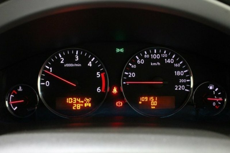 2012 NISSAN PATHFINDER ST-L (4x4) R51 Series 4