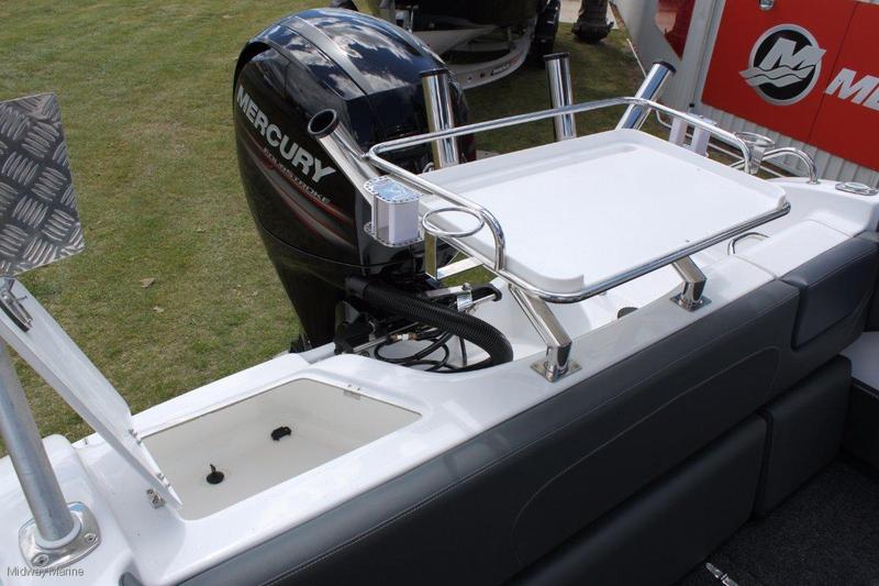 Revival 640 Fisherman (offshore model)