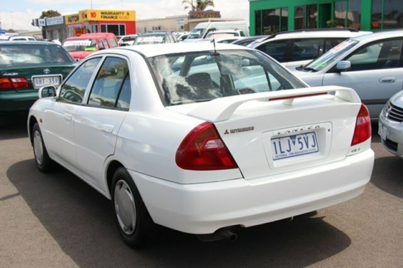 2001 MITSUBISHI LANCER GLi CE2