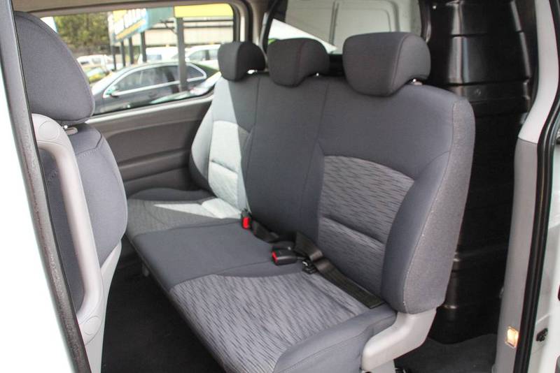 2009 HYUNDAI iLOAD Crew Cab TQ-V