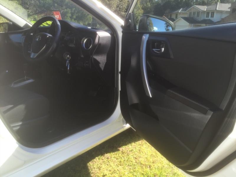 2013 TOYOTA COROLLA ASCENT ZRE182R