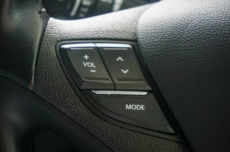 2012 HYUNDAI i45 ACTIVE YF MY11