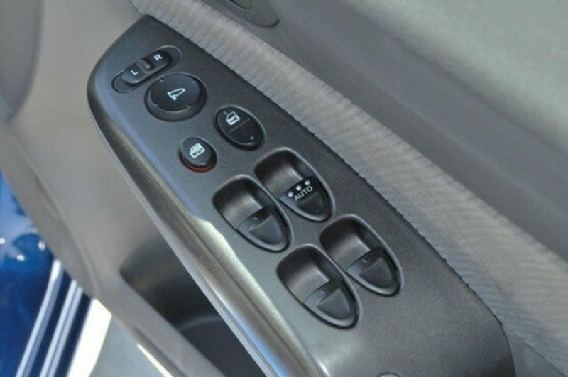 2010 HONDA CIVIC LIMITED EDITION MY10