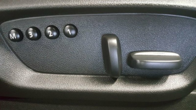 2010 HOLDEN CALAIS V VE MY10