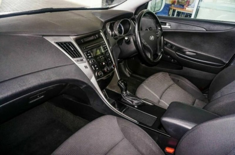 2012 HYUNDAI i45 ACTIVE YF MY11