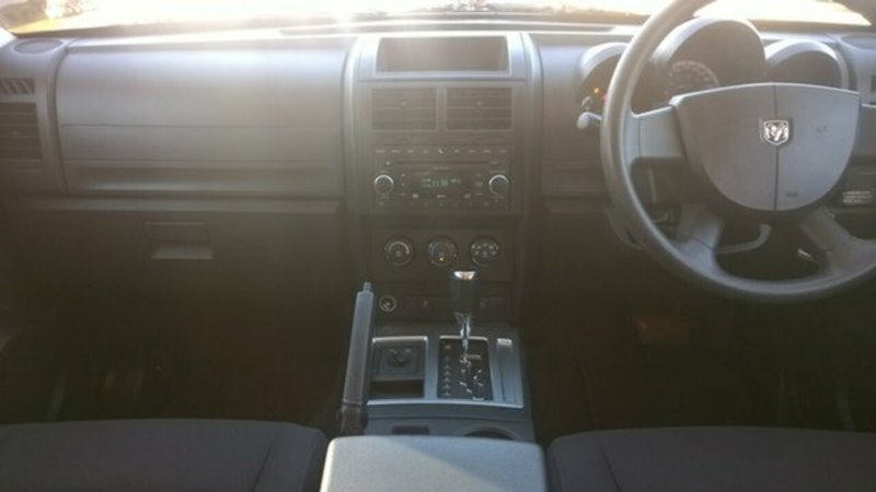 2010 DODGE NITRO SX KA MY10
