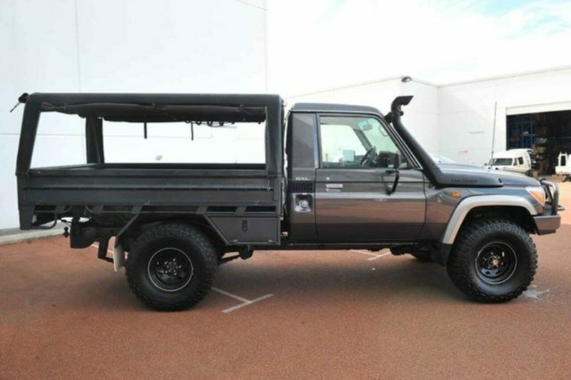 2009 TOYOTA LANDCRUISER GXL (4x4) VDJ79R