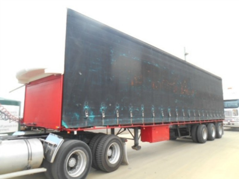1989 Freighter Curtainsider Semi Trailer