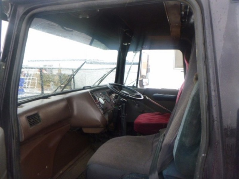 1984 FORD LTL9000 Ford LTL9000 Prime Mover LTL9000 Truck