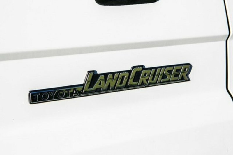 2007 TOYOTA LANDCRUISER WORKMATE (4x4) VDJ76R