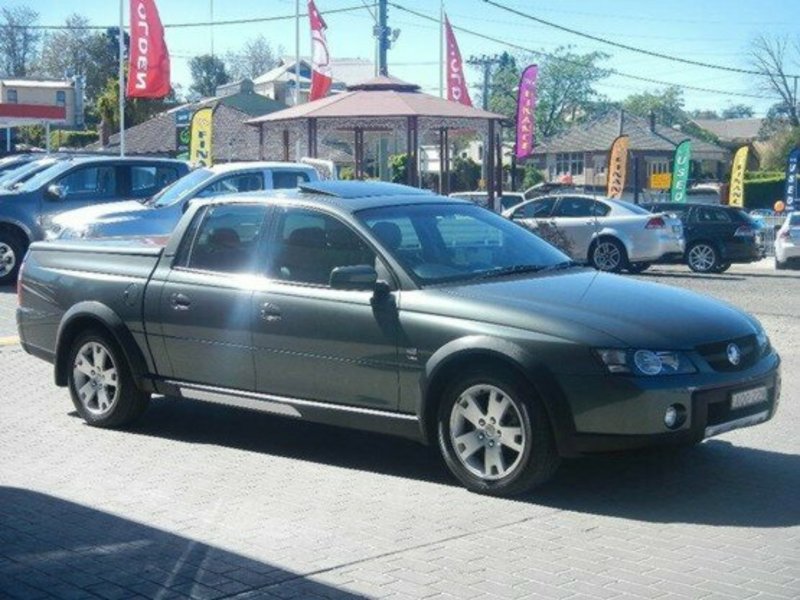 2003 HOLDEN CREWMAN CROSS 8 VYII