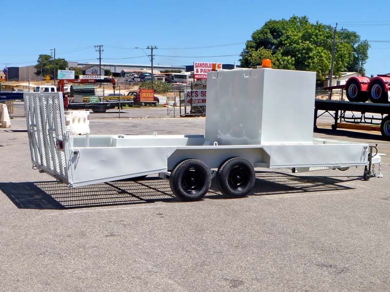 2004 JOHN PAPPAS dual axle