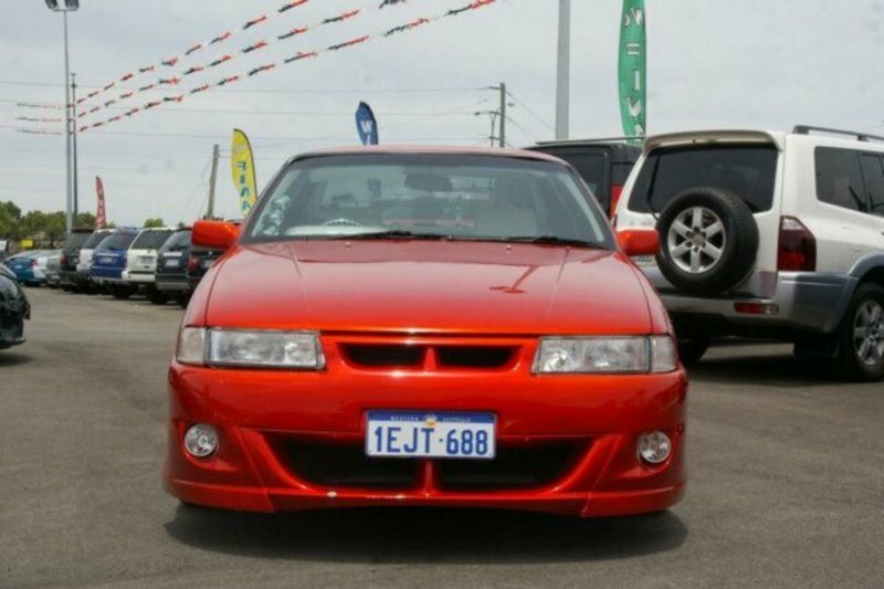 1990 HOLDEN COMMODORE EXECUTIVE VN