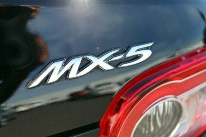 2010 MAZDA MX-5 Roadster Coupe NC Series 2 MY09