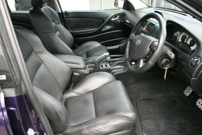 2004 HSV AVALANCHE XUV VYII