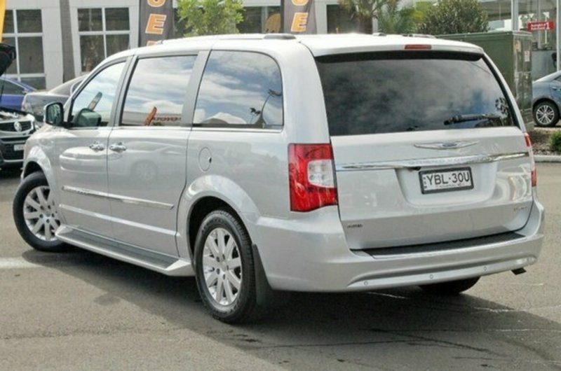2012 CHRYSLER GRAND VOYAGER LIMITED RT MY12