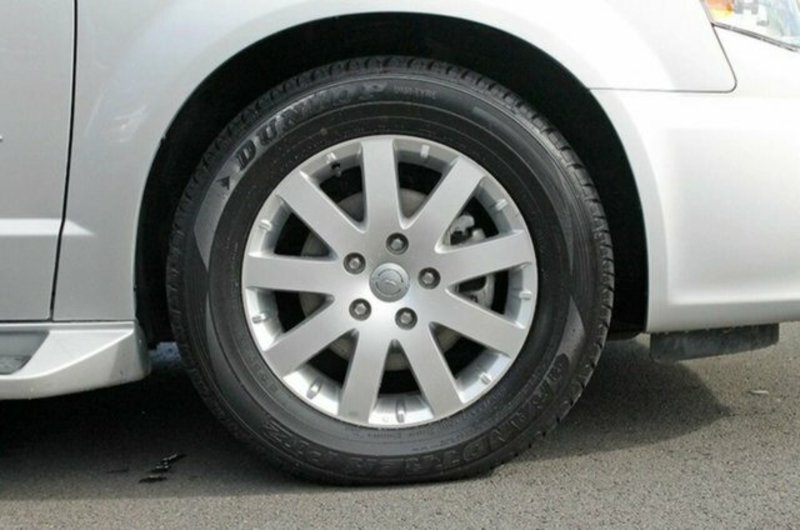 2012 CHRYSLER GRAND VOYAGER LIMITED RT MY12