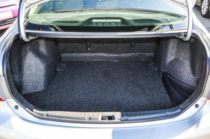 2012 TOYOTA COROLLA ASCENT ZRE152R MY11
