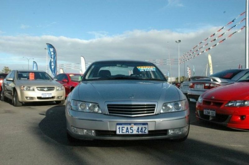 2004 HOLDEN STATESMAN V8 WL
