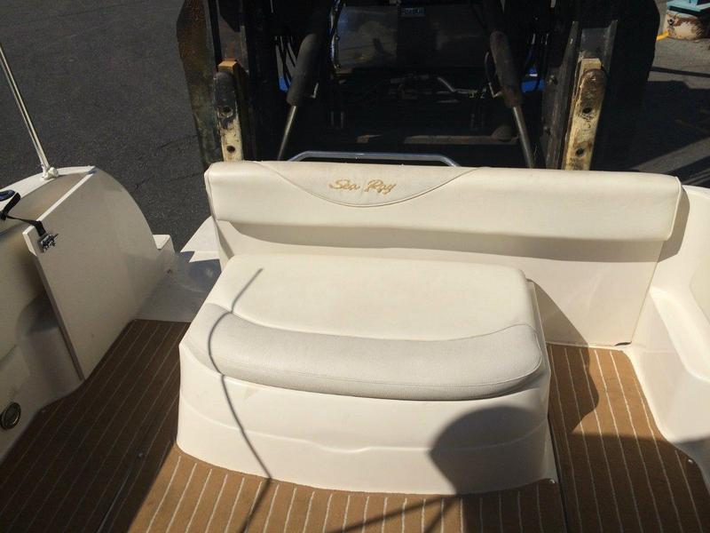 Sea Ray 245 Weekender
