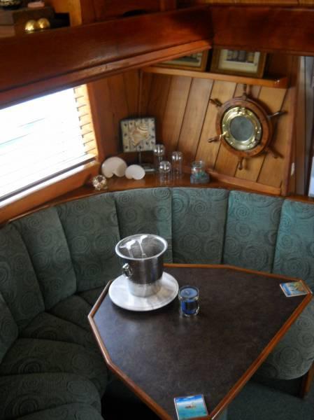 Qld Riverboat [Monohull]