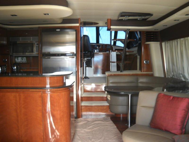 Meridian 580 Pilot House