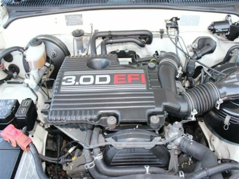 2004 TOYOTA HILUX 145 SERIES