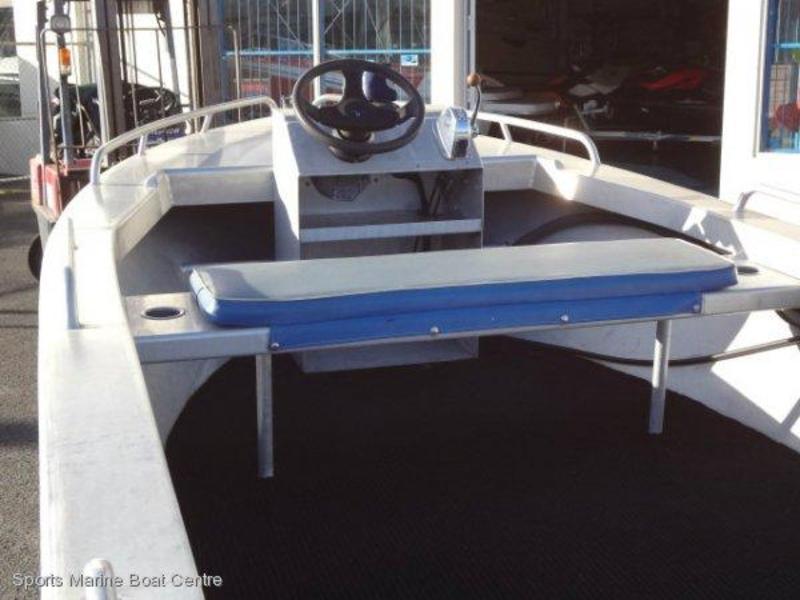 4.3 WESTERN ALI WORKS PLATE DINGHY