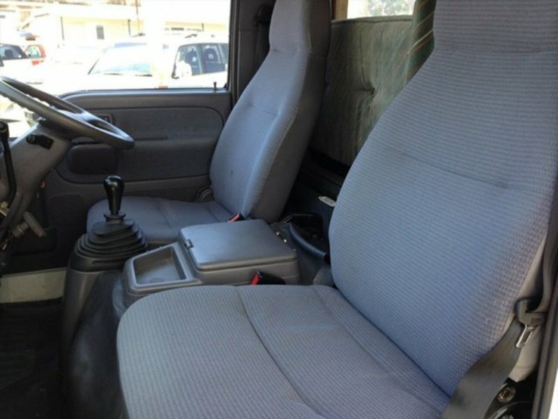 1993 NISSAN Atlas