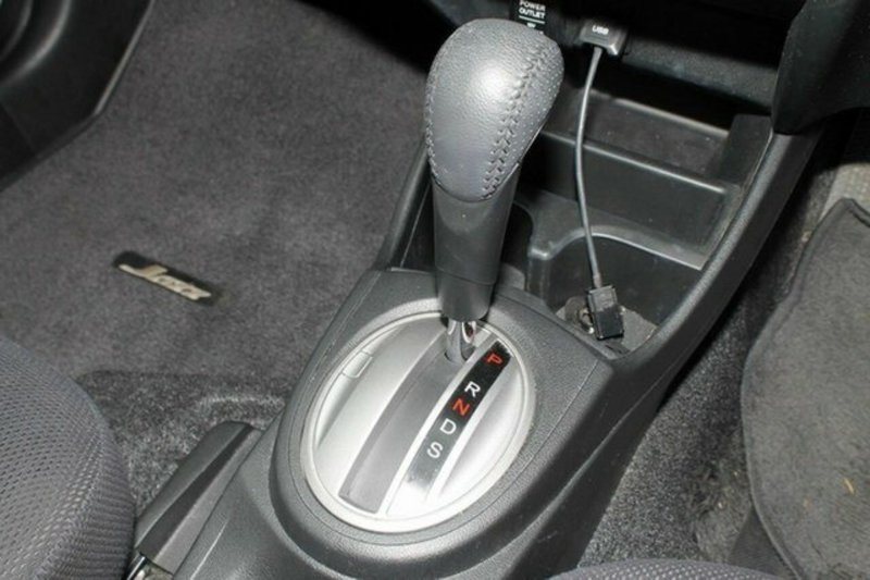 2012 HONDA JAZZ VIBE-S GE MY12